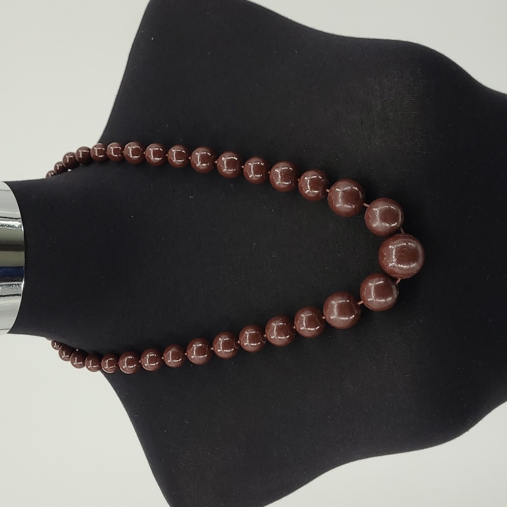 Chocolate Brown Graduated Chunky Beaded Necklace - 13"